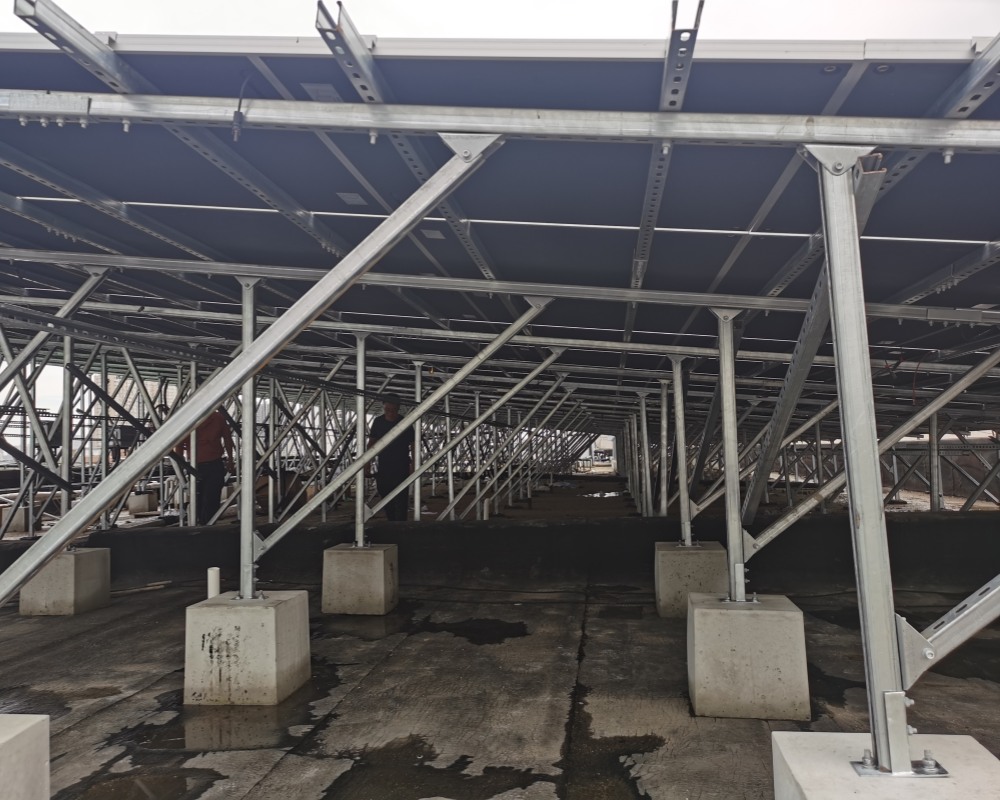 河南郑州-锦江之星PVT+燃气锅炉供热项目